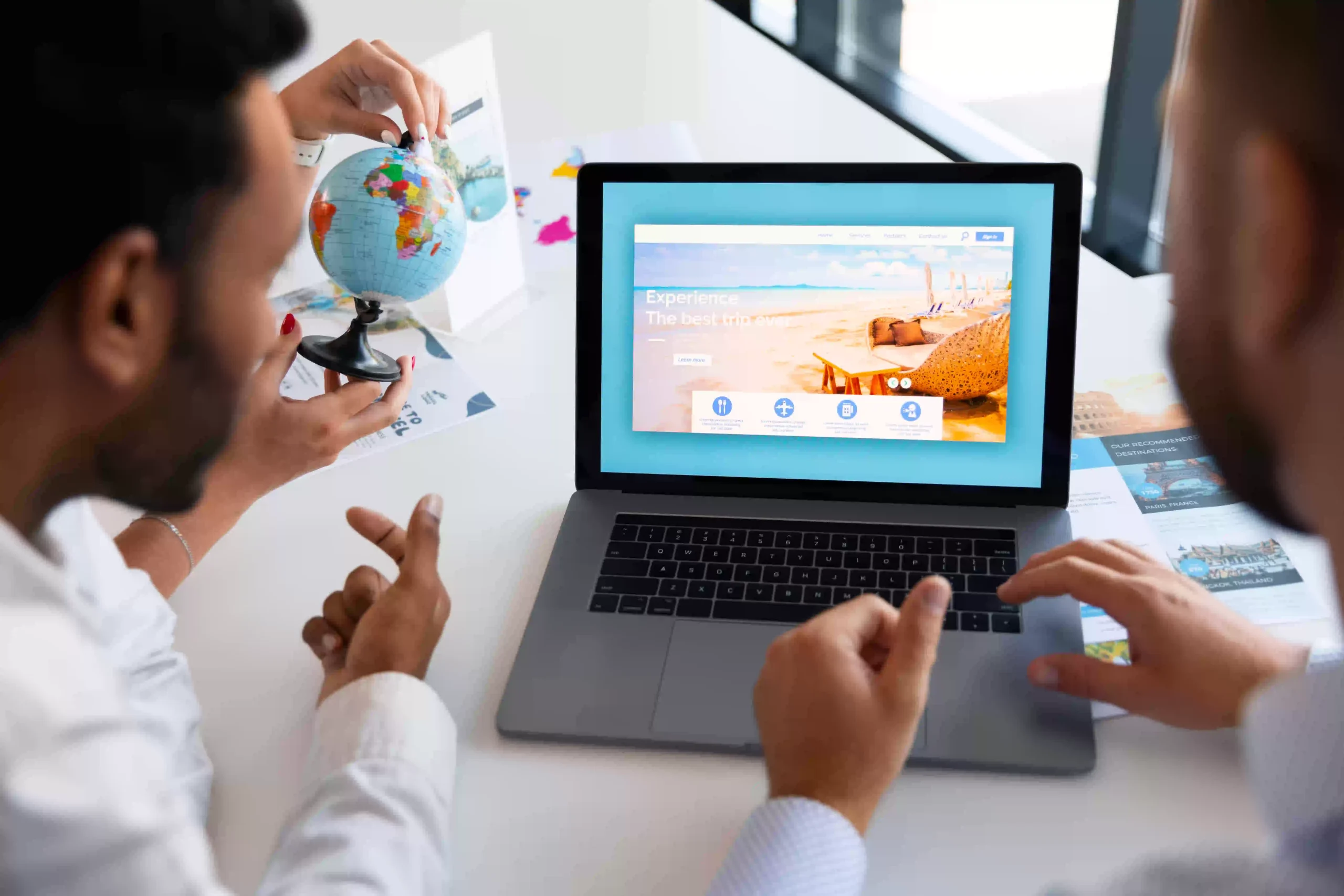 men working - digital marketing for travel agency